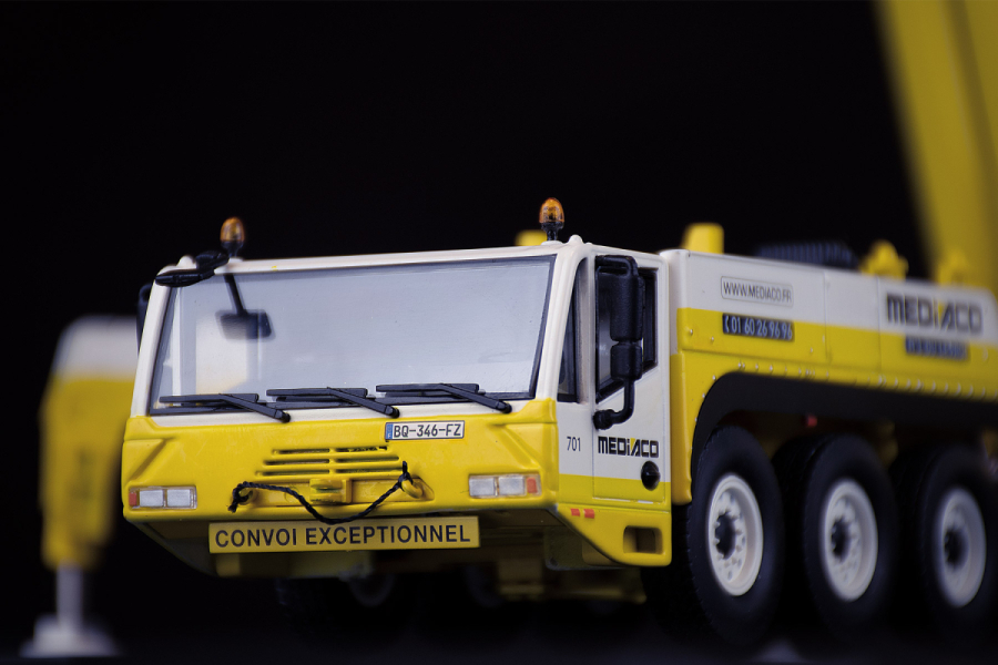 Demag AC 700-9 | IMC Models